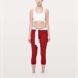 Lululemon pace rival crop 22 red size 4
